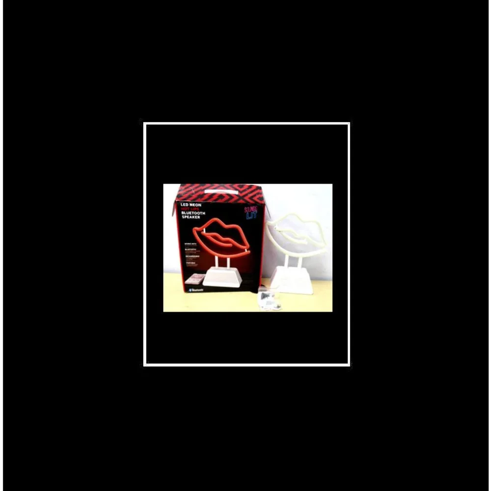 New Rare & Unique (3) Collector's Items Party Hot Love Lips House/Disco Set